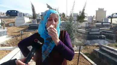 Malatyalı Depremzedeler Mezarlıklardan Ayrılamıyor