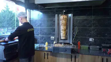 Ruhsat Yok, İşyeri Yok: Konutlarında Döner Yapıp Satıyorlar