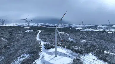 Rüzgargüllerinin Kış Görüntüsü Kartpostallık İmajlar Oluşturdu