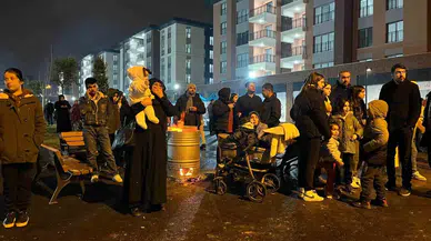 Sarsıntının "Kara" Simgesi Ebrar Sitesi’nde Hüzünlü Yıl Dönümü