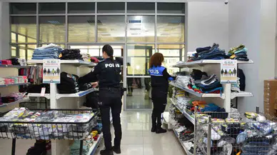 Siirt Vilayet Emniyet Müdürlüğü’nden Çocuklara Fiyatsız Kıyafet Dükkanı