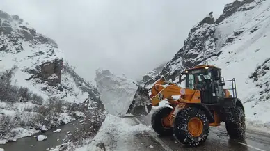 Tunceli’de 1 İlçede Tüm Okullar Tatil Edildi, 5 İlçede Taşımalı Eğitime Orta Verildi