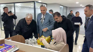 Yüksekova Halk Kütüphanesinden Fiyatsız Kek ve Çay Hizmeti
