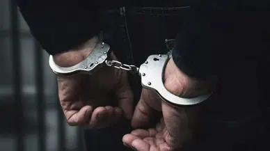 Samsun'da uyuşturucu ve silah operasyonlarında 4 zanlı yakalandı
