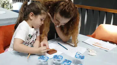 Samsun Kültür Yolu Festivali'nde minikler çivi yazısı yazdı