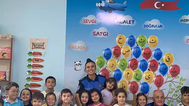 Bolu'da polisler yaz Kur'an kurslarında eğitim gören çocuklarla buluştu