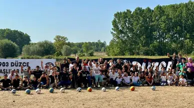 Düzce'de Beşiktaşlı taraftarlar köy okulunun ihtiyaçlarını karşıladı