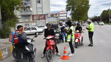 Boyabat'ta güvenli motosiklet kullanımı etkinliği yapıldı