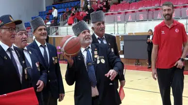 Karabük'te gaziler ile öğrenciler spor etkinliğinde buluştu