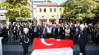Eski Trabzon Belediye Başkanı Melek, son yolculuğuna uğurlandı