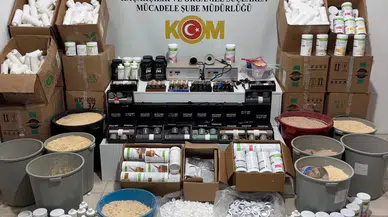 Samsun'da sahte zayıflama ve protein tozu üreten zanlı yakalandı
