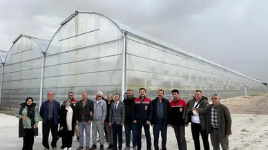 Çiftçiler, Modern Sera Teknolojilerini İnceledi
