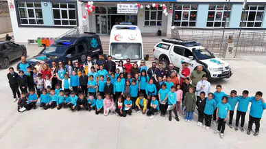 Minik Öğrencilere Sağlıklı Yaşam ve Gelecek Eğitimi