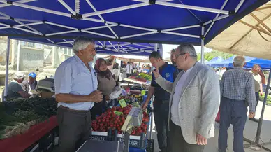 Ünlü’den Pazar Esnafına Temizlik Teşekkürü