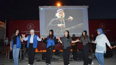 Sinema Tırı Dodurga'da Vatandaşlarla Buluştu