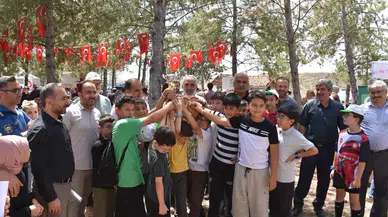 İskilip’te Çocukların Mezuniyet Coşkusu