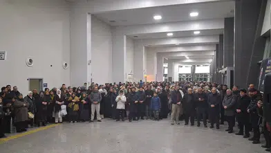 Karnesini Alan Kabe’ye Koştu