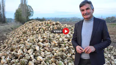 ‘Çiftçi Kazanmıyor’ Diyenleri Topa Tuttu