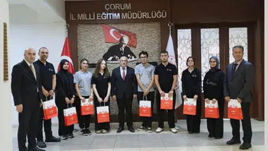 Fenfoni Müzik Ekibinden Cemil Çağlar'a Ziyaret