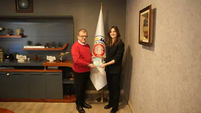 Hande Çenesiz Er’den Başaranhıncal’a Ziyaret