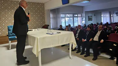 Kur’an Kursu Öğreticilerine Eğitim