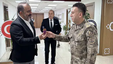 Huzurun Bekçilerine Çiçekli Teşekkür