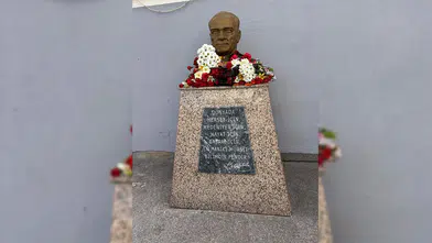 Şiddetin Gölgesinde Omuz Omuza