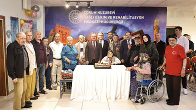 Vali, Ulu Çınarları Yalnız Bırakmadı