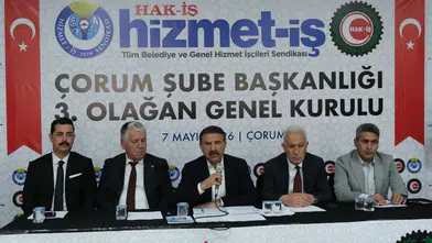 Hizmet-İş’te Bayrak Değişimi