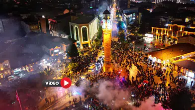 Şehir Ayağa Kalktı