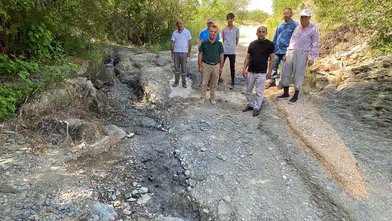 Sel Baskını Yolu Dağıttı