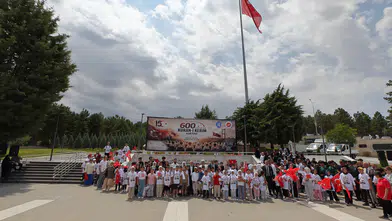 Çorum Şehitliği'nde Duygu Dolu Anlar