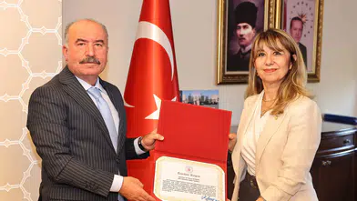 Nurcan Baykam Veda Ediyor