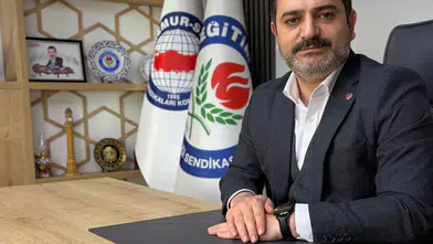 Eğitim-Bir-Sen Zirvedeki Yerini Tescilledi