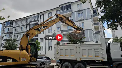Evden 3 Kamyon Çöp Çıktı
