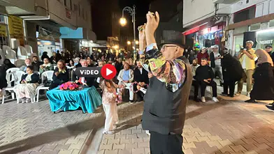 71 Yaşında Gençlere Taş Çıkartıyor