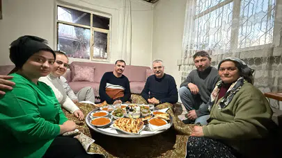 Ahlatcı, İftarı Ulukavak’ta Yaptı