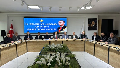 AK Parti Grubu Parti Binasında Toplandı