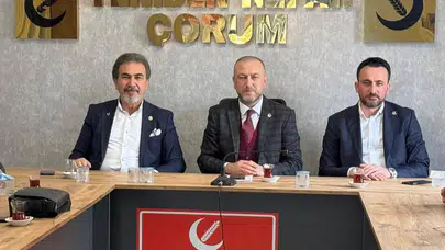 Yeniden Refah Partisi Partide Bayramlaştı
