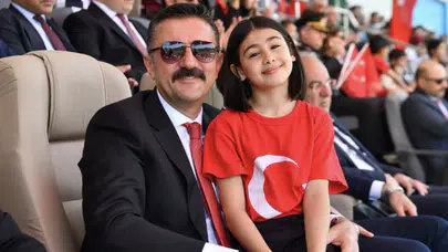 Yılmaz'dan Merkeze Çekilen Çorumlu Valiye Destek