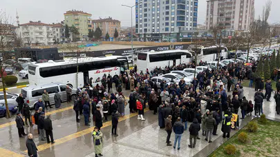 165 Kişilik Umre Kafilesi Dualarla Uğurlandı