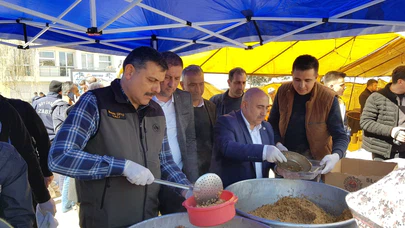 4 Bin 500 Depremzedeye Bayat Dolması İkram Edildi