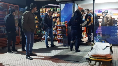 Bıçaklı Saldırıya Uğrayan Genç Yaralandı