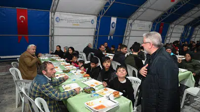 Çadırda İlk İftar Yapıldı