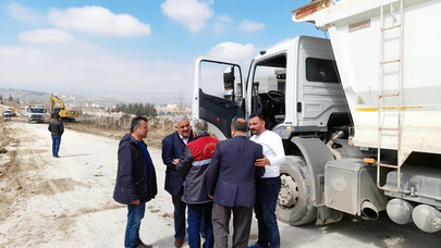 Esnaf Temsilcilerinden Belediyeye Yol Teşekkürü