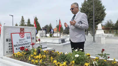 AK Partililerden Şehitlik Ziyareti