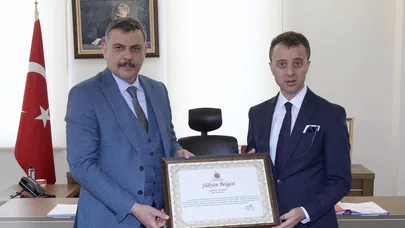 Çiftçi’den Deprem Bölgesine Destek Veren İlçelere Teşekkür Ziyaretleri