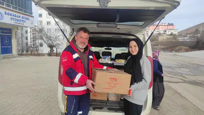 Depremzedelere Glütensiz Yiyecekler Ulaştırılıyor