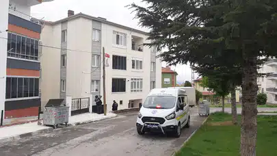 4. Kattan Düşen Engelli Kişi Yaralandı