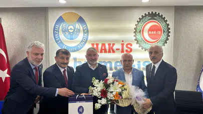 AK Partililerden Çiftçi ve İşçi Ziyareti